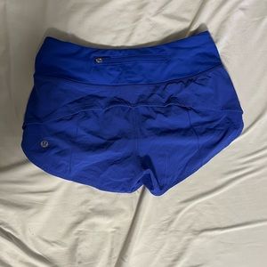 Lululemon 2.5 inseam shorts